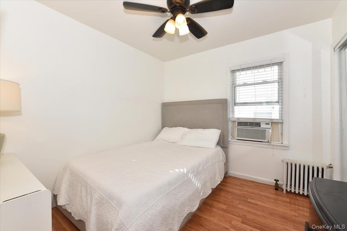 #15 photo, 120-20 194th Street, クイーンズ区 Saint Albans , NY 11412