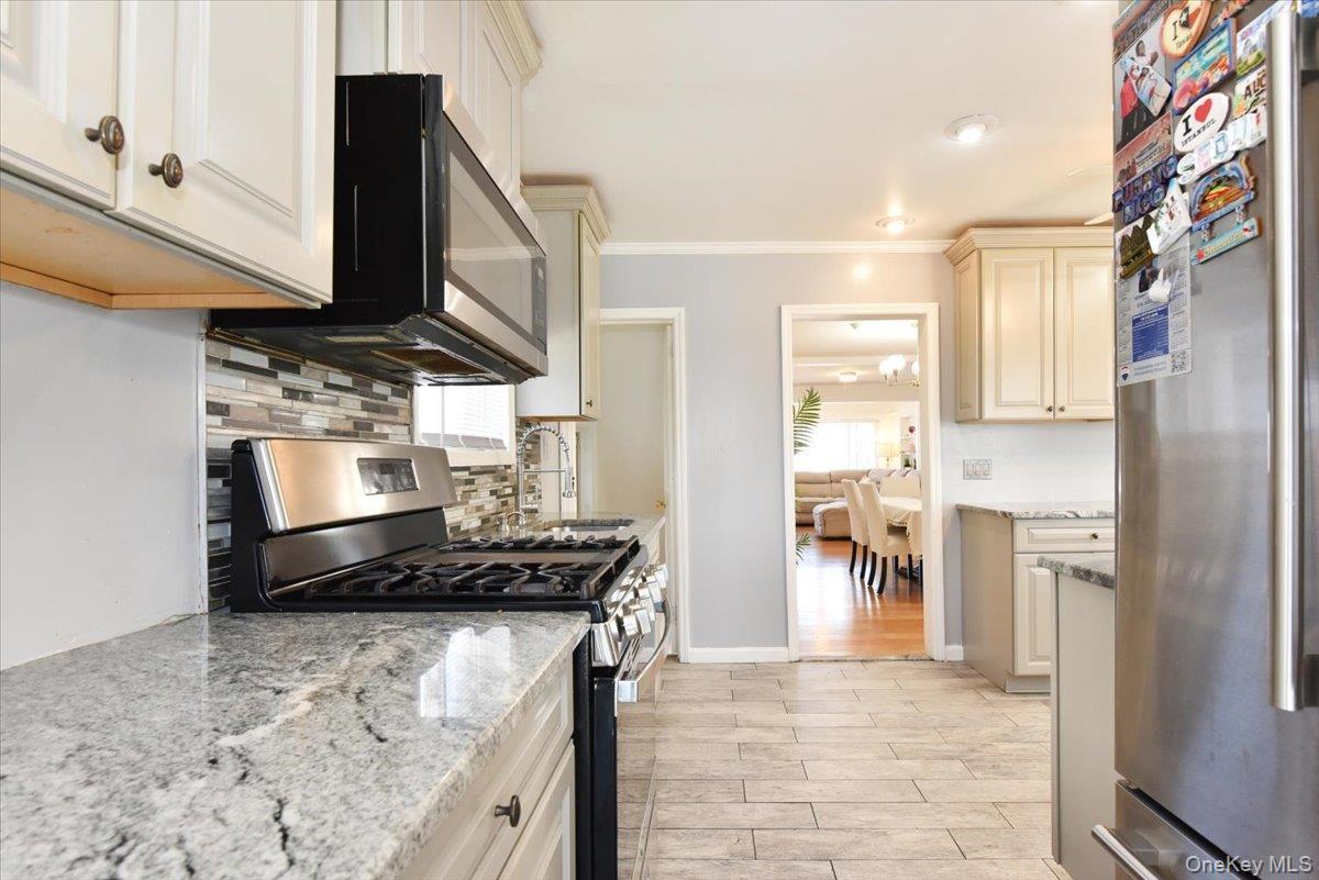 #8 photo, 120-20 194th Street, クイーンズ区 Saint Albans , NY 11412