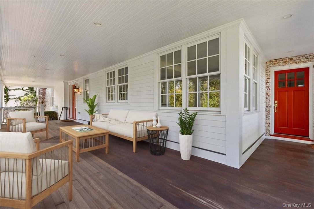 #4 photo, 11 Billington Court, Rye , NY 10580