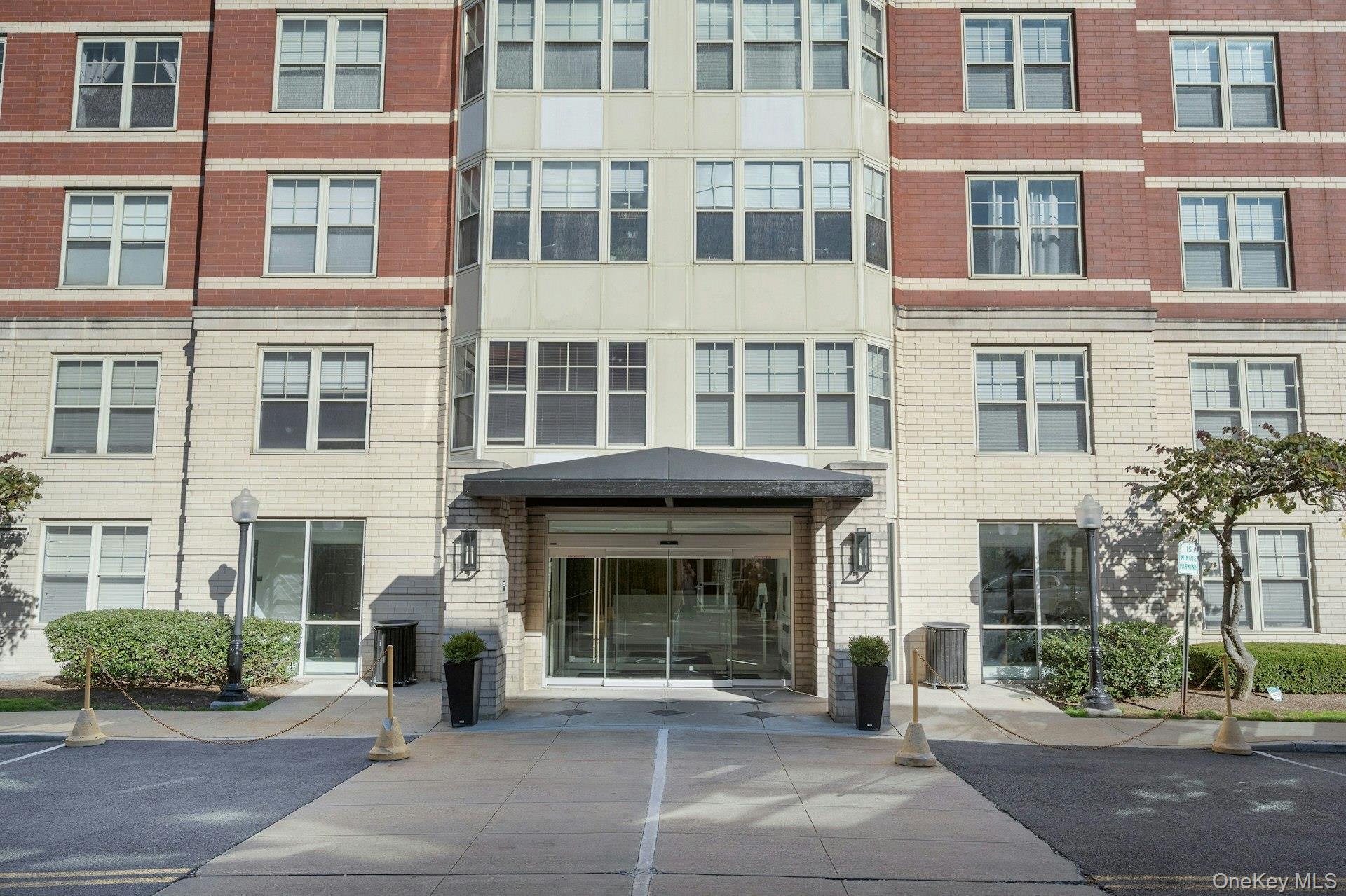 #2 photo, 300 Mamaroneck Avenue, White Plains , NY 10605