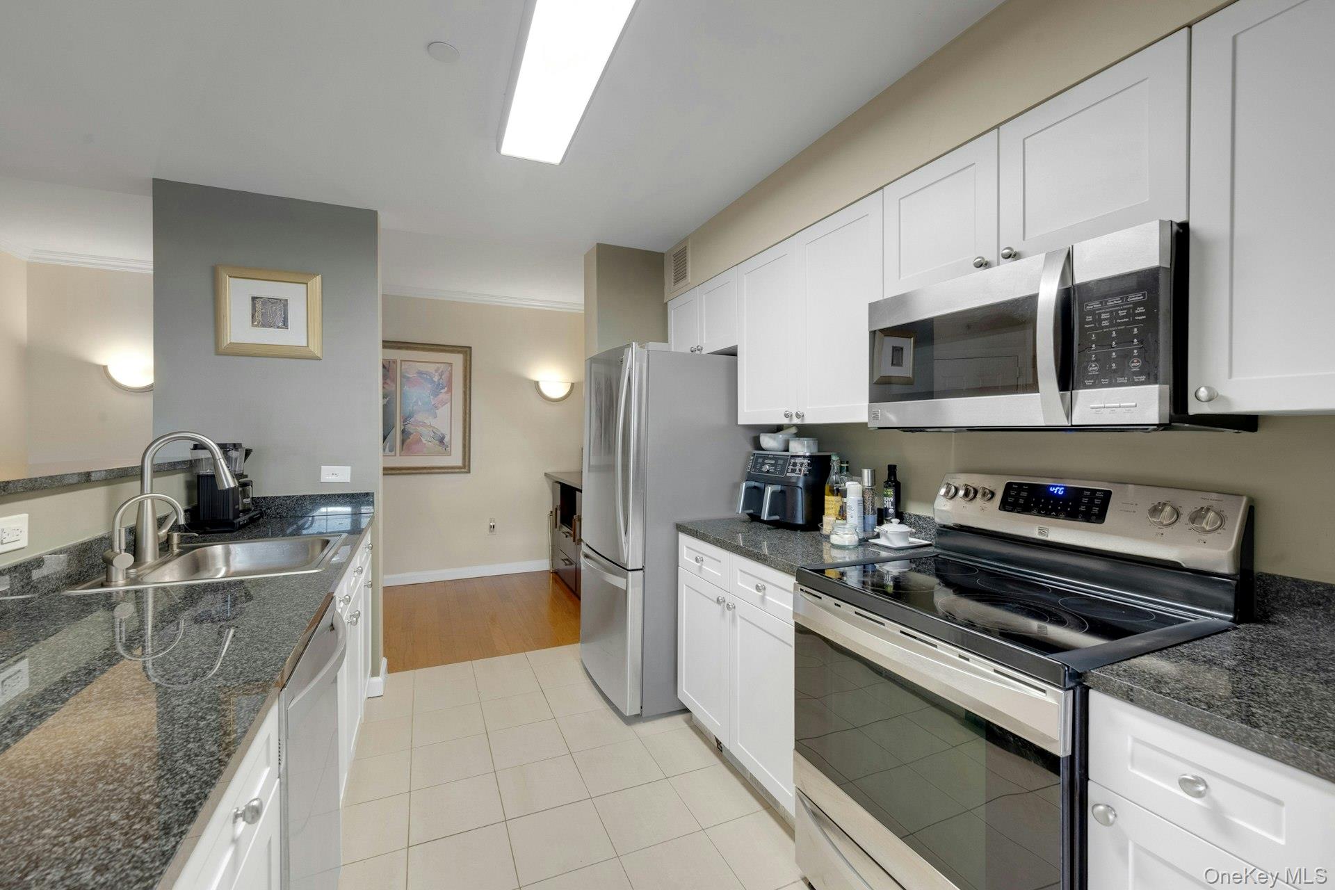 #9 photo, 300 Mamaroneck Avenue, White Plains , NY 10605