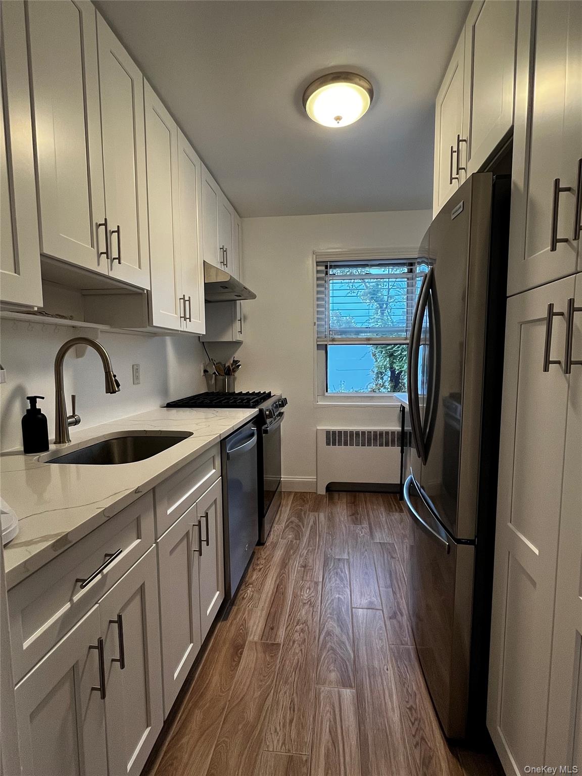 #4 photo, 121 N Broadway, White Plains , NY 10603