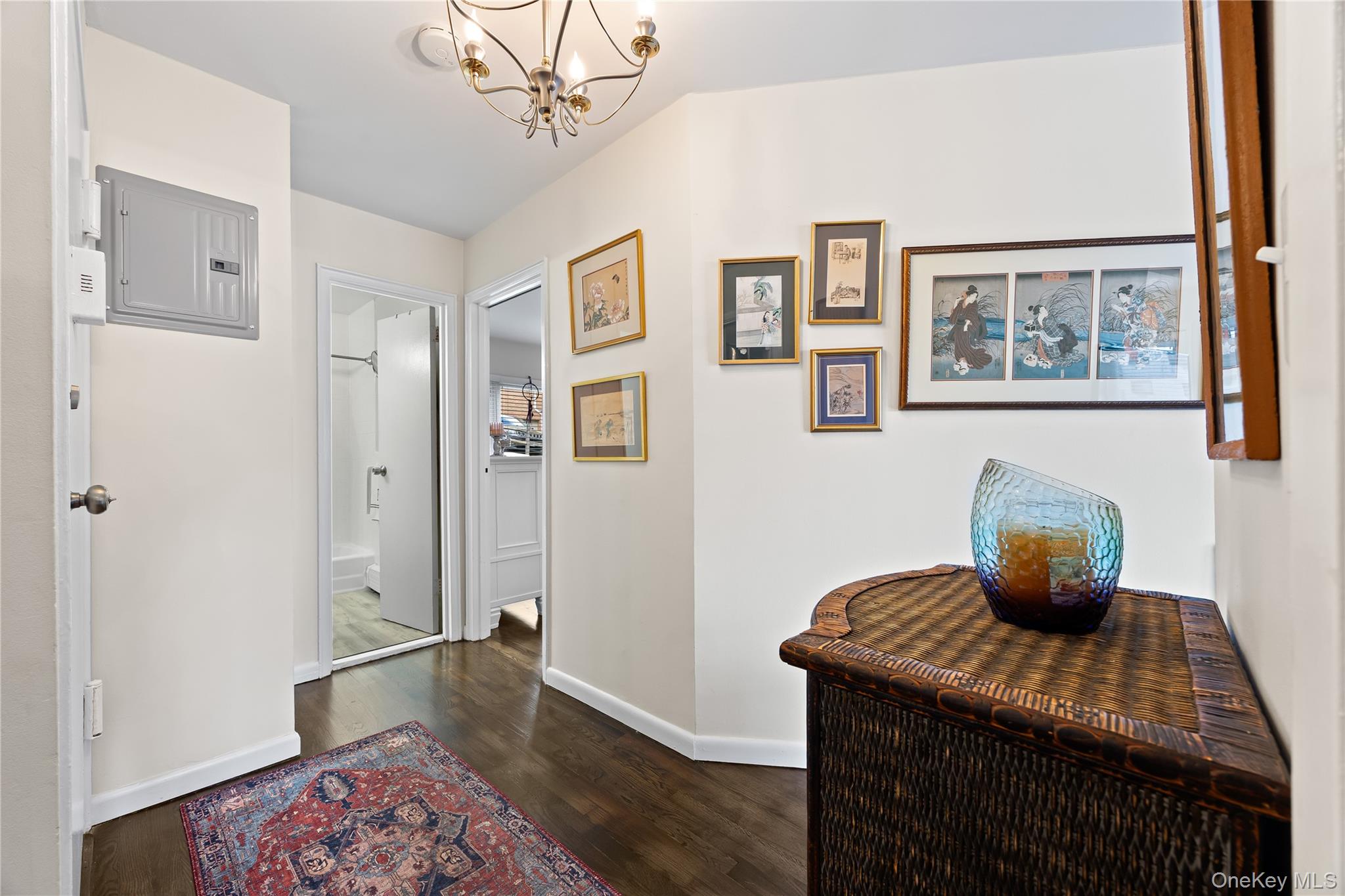 #12 photo, 667 Pelham Rd. Road, New Rochelle , NY 10805