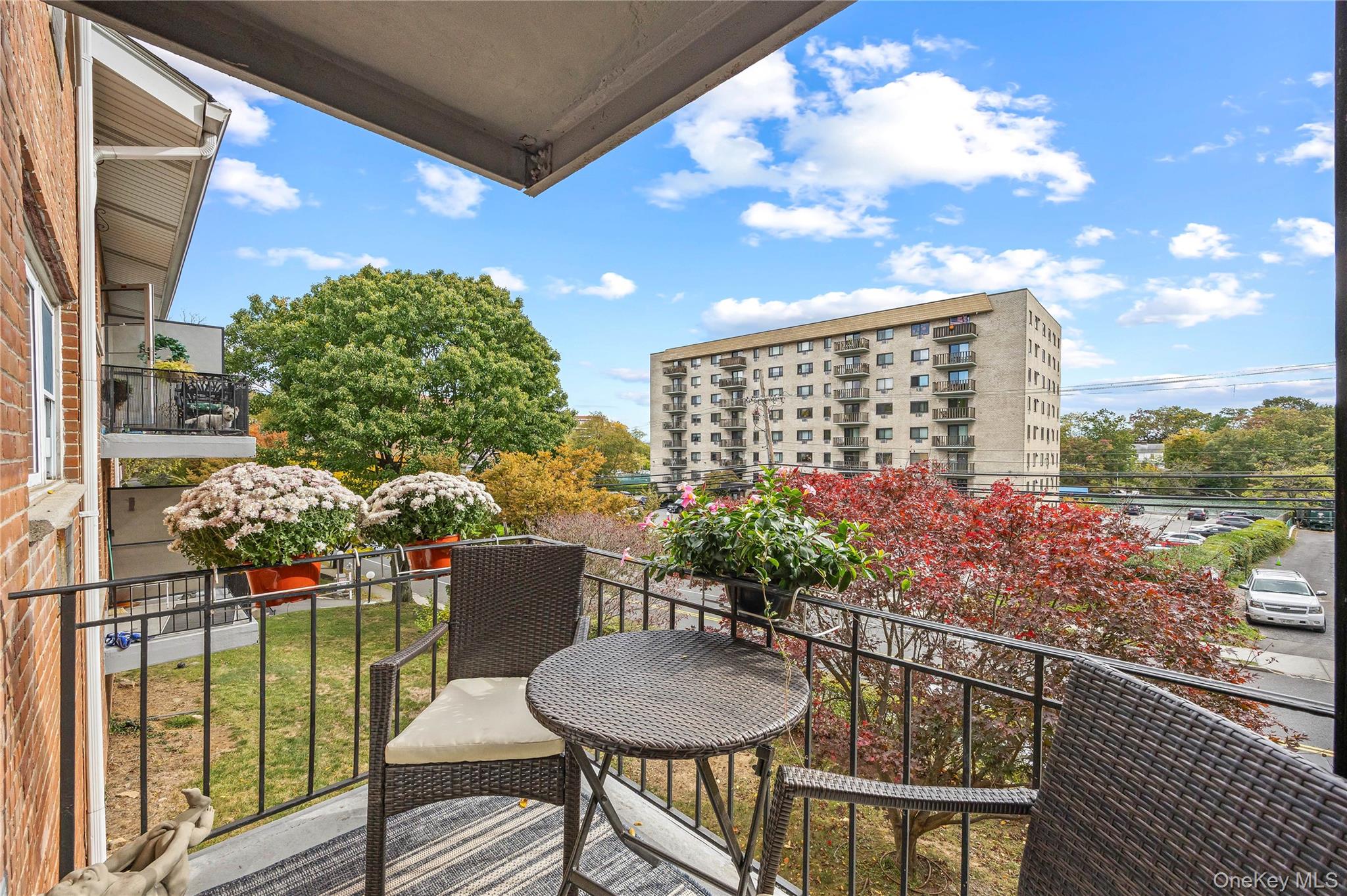 #17 photo, 667 Pelham Rd. Road, New Rochelle , NY 10805