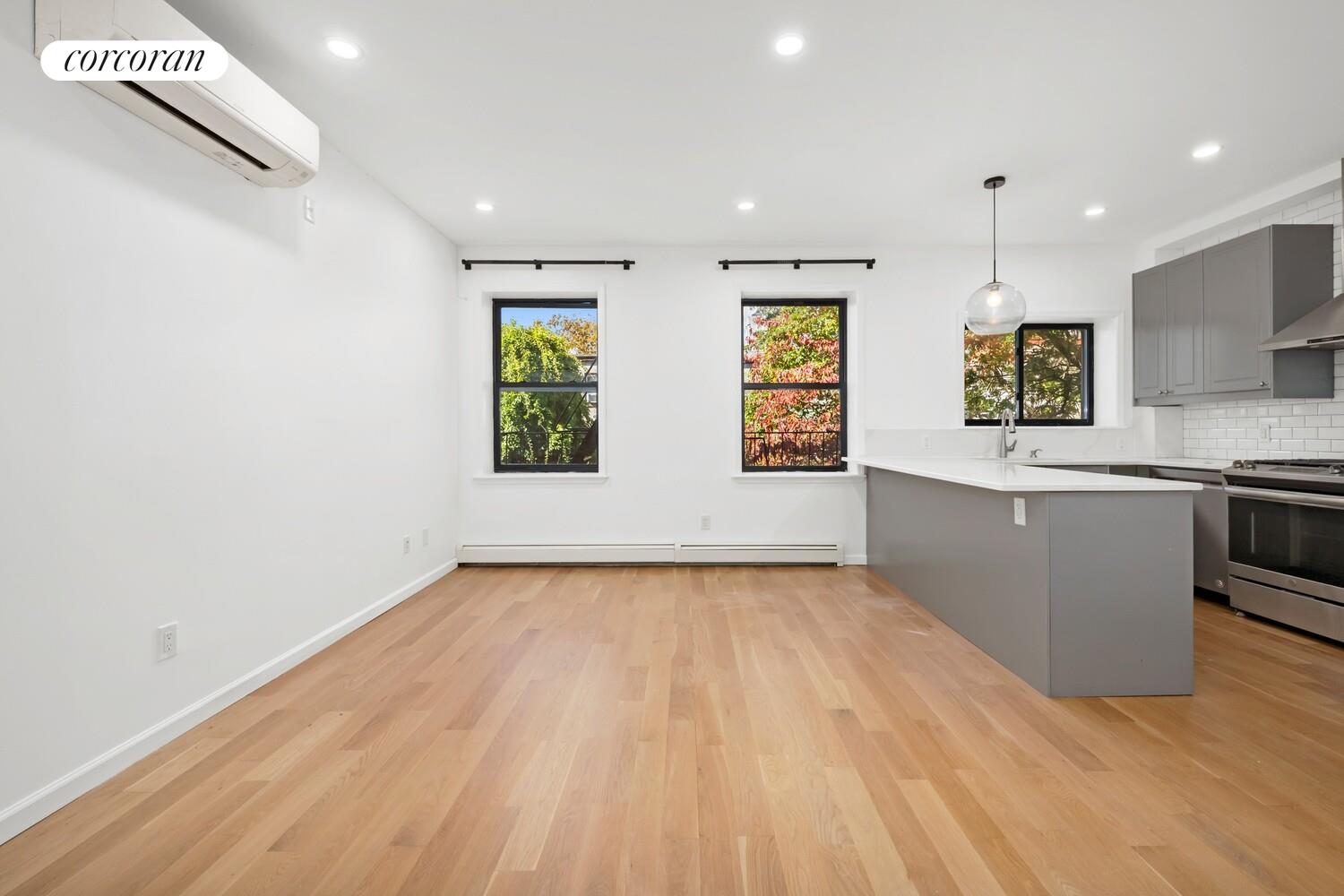 #3 photo, Brooklyn, Cobble Hill , NY 11231