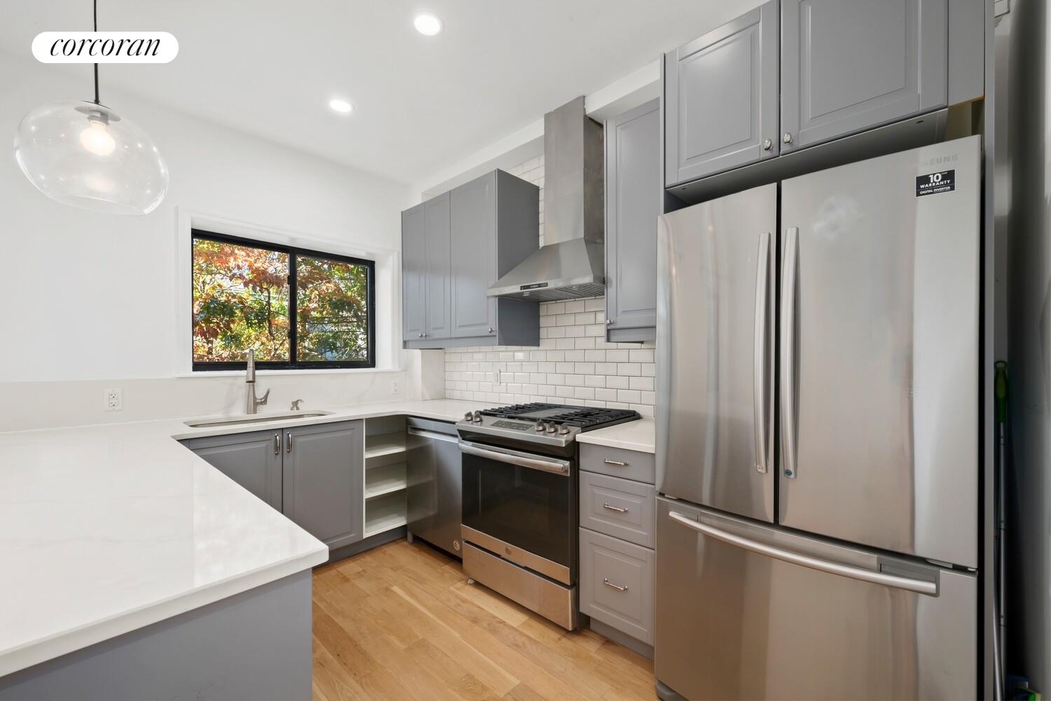 #8 photo, Brooklyn, Cobble Hill , NY 11231