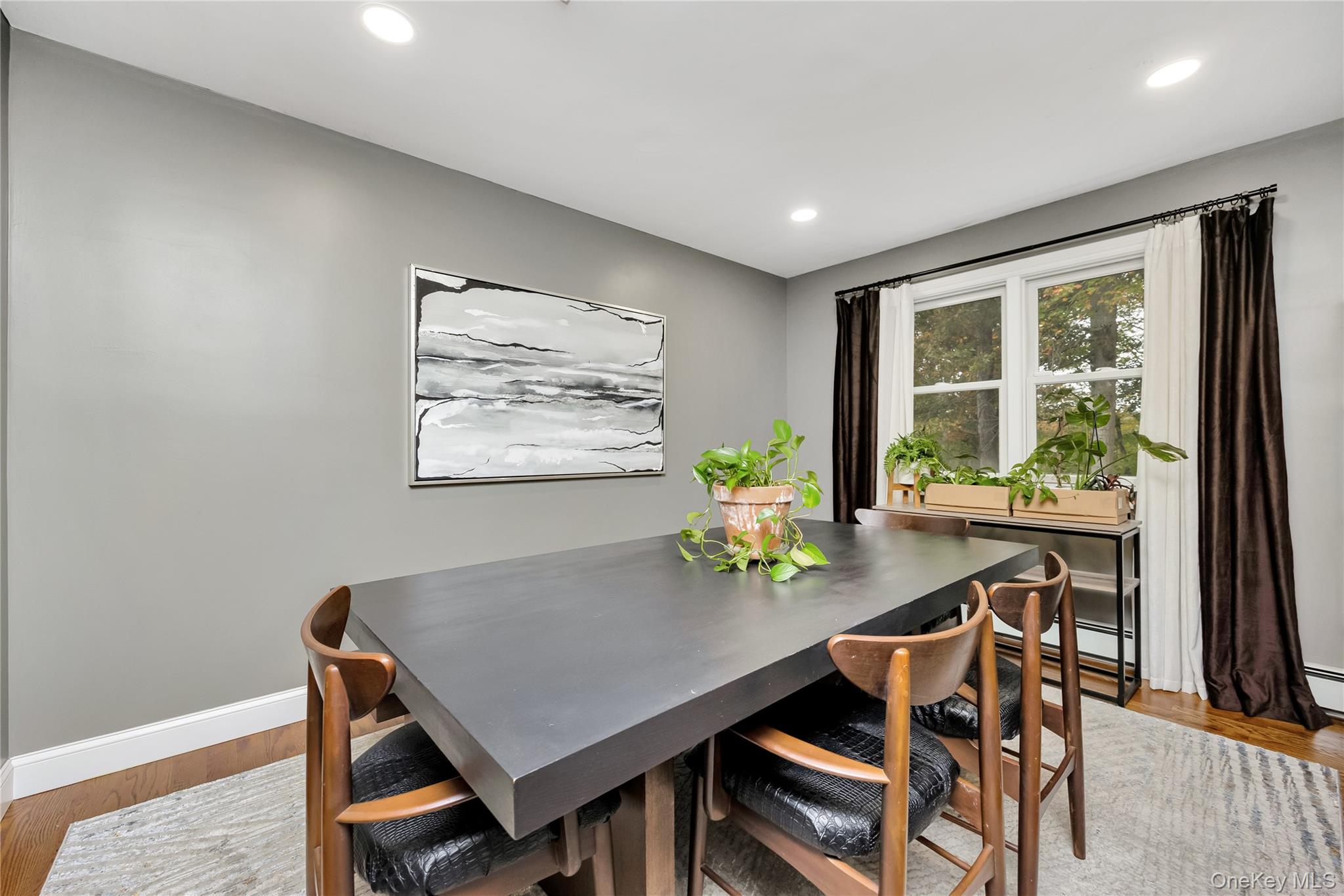 #12 photo, 3256 Park Avenue, Wantagh , NY 11793