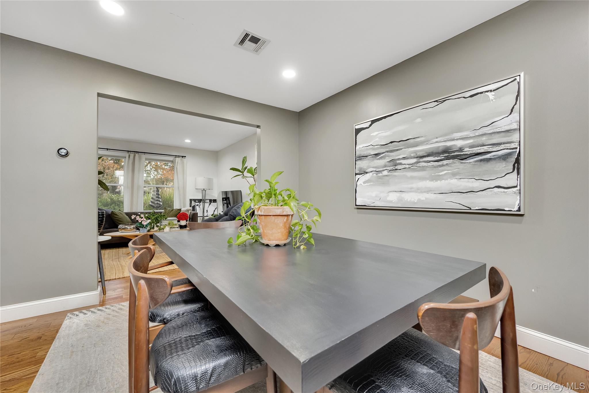 #13 photo, 3256 Park Avenue, Wantagh , NY 11793