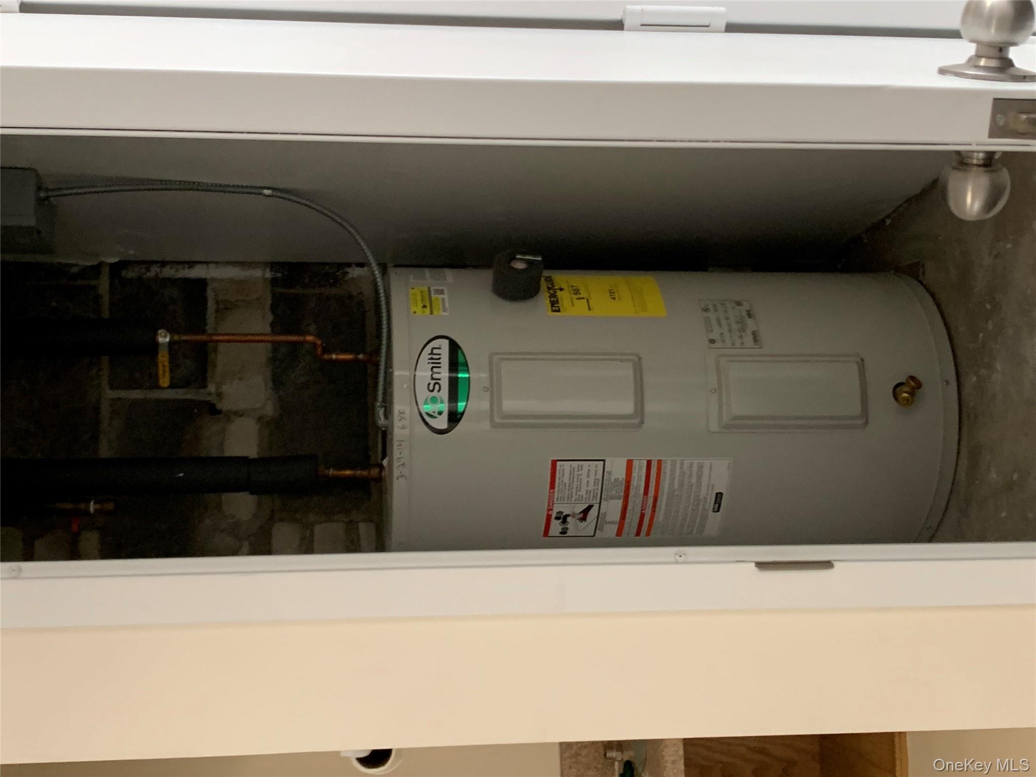 #12 photo, 2518 Francis Lewis Boulevard, クイーンズ区 Flushing , NY 11358