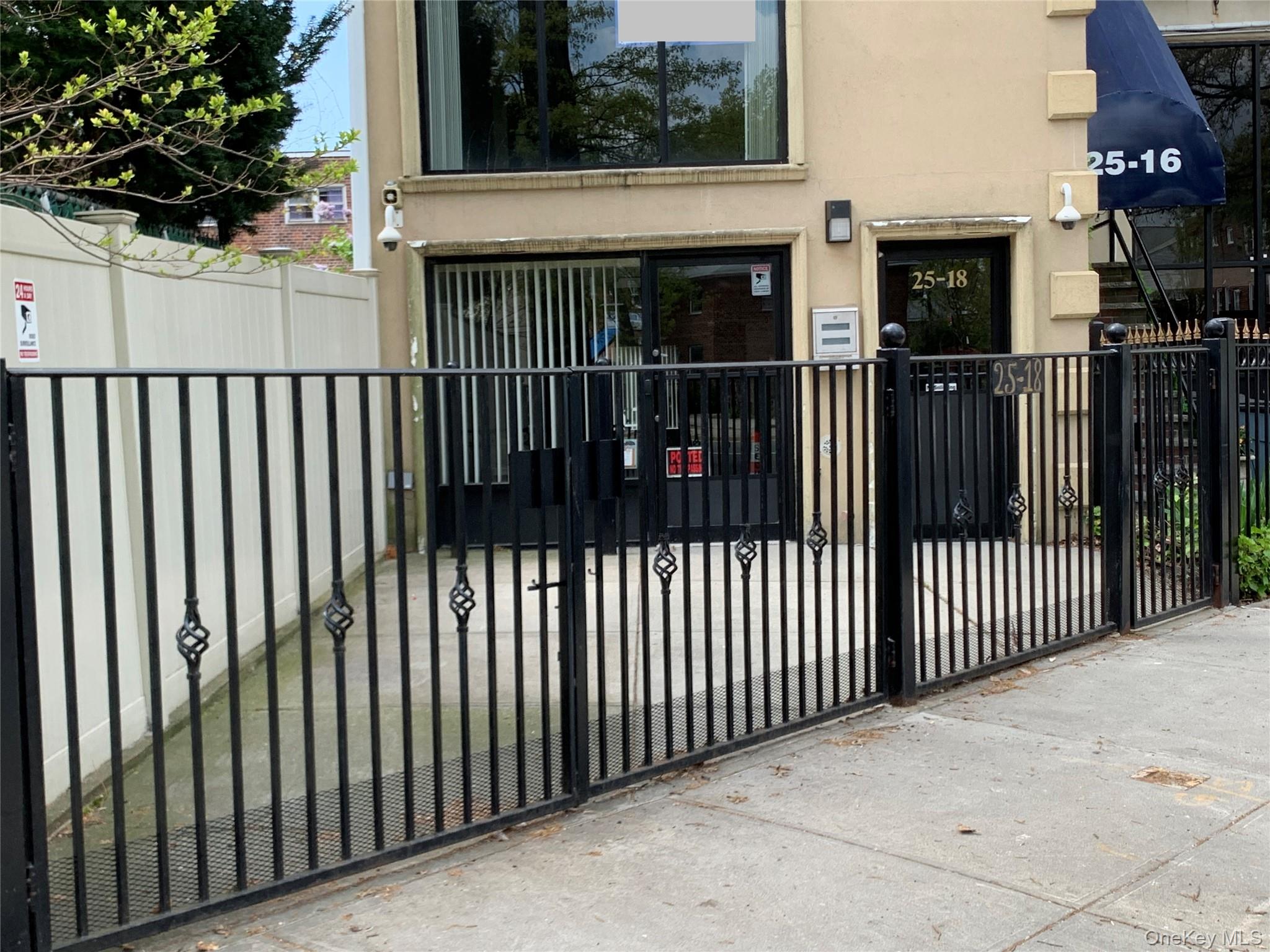 #2 photo, 2518 Francis Lewis Boulevard, クイーンズ区 Flushing , NY 11358