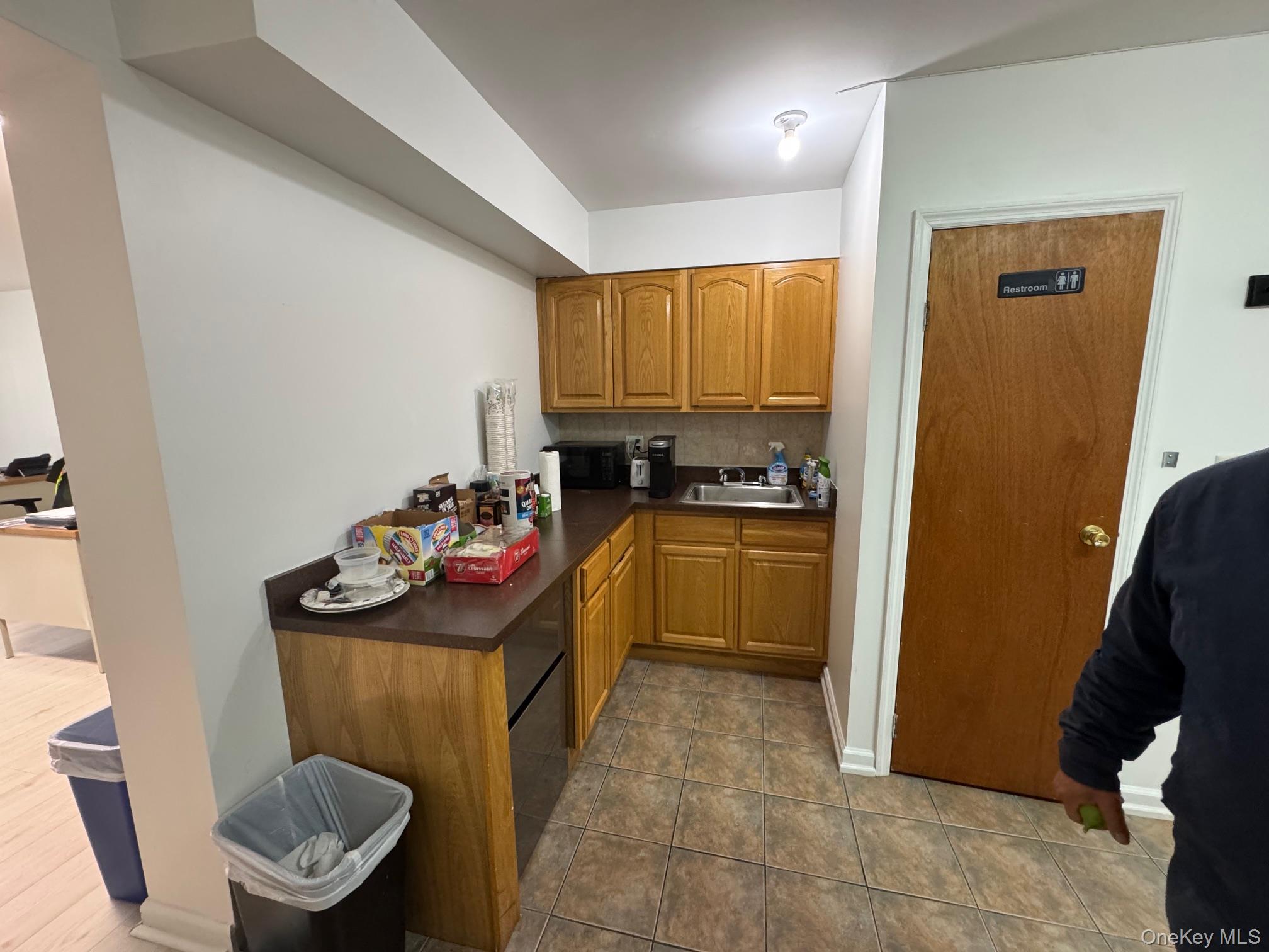 #9 photo, 2518 Francis Lewis Boulevard, クイーンズ区 Flushing , NY 11358