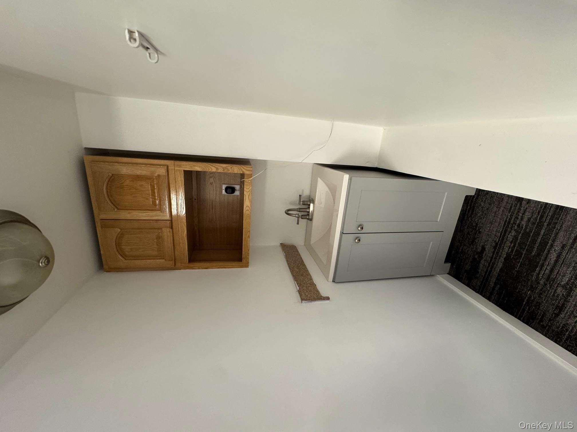 #8 photo, 2518 Francis Lewis Boulevard, クイーンズ区 Flushing , NY 11358