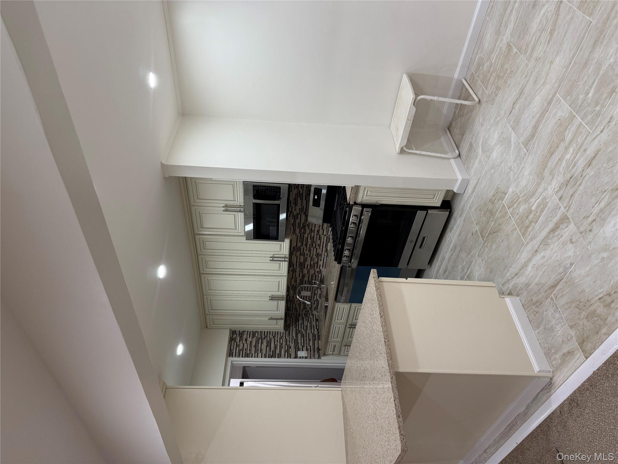 #7 photo, 666 Shore Road, Long Beach , NY 11561