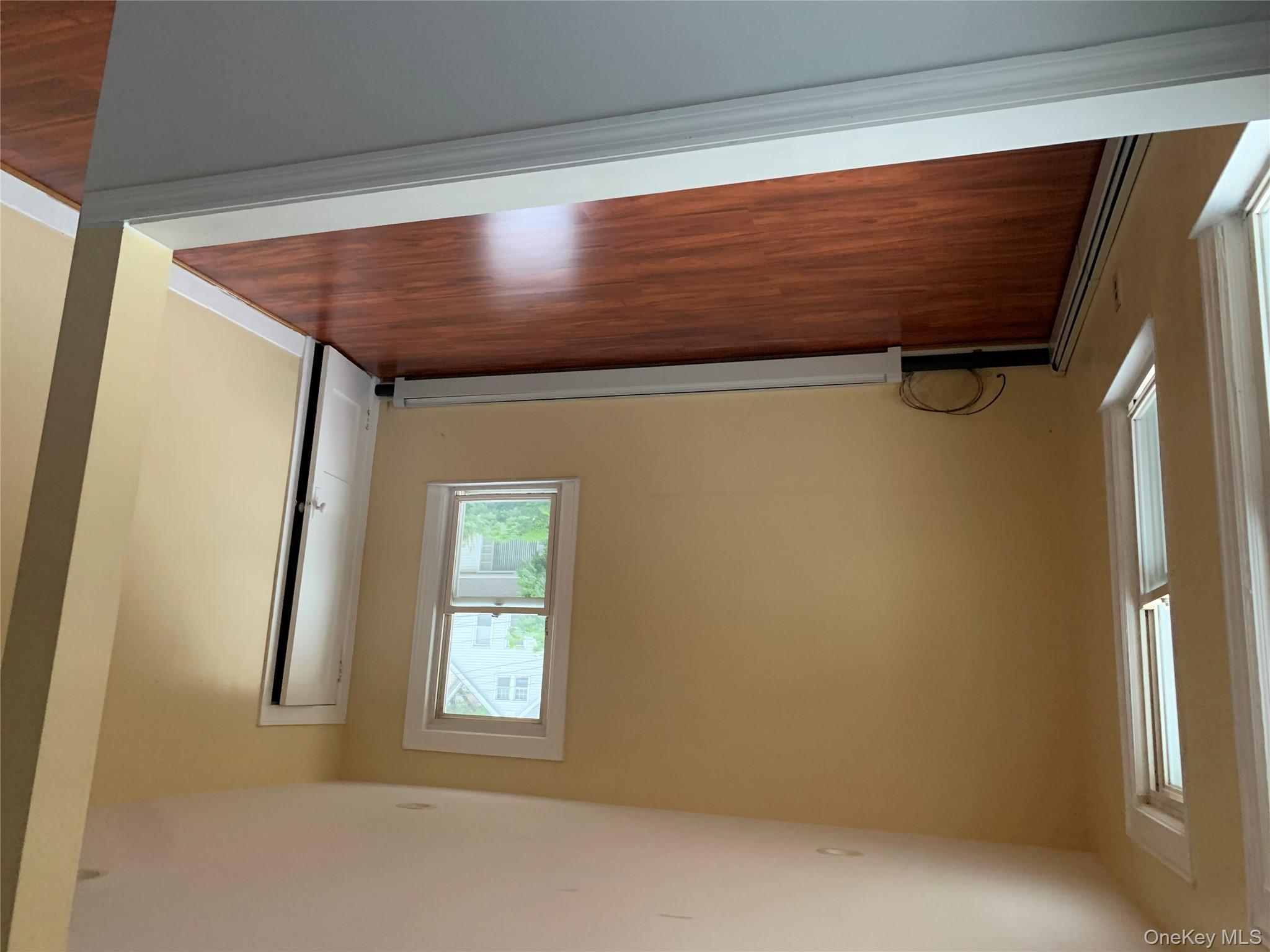 #5 photo, 206th 4860 206th Oakland Garden, クイーンズ区 Oakland Gardens , NY 11364