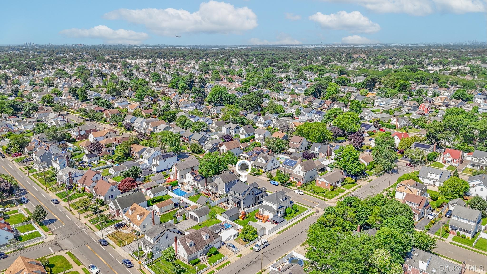 #10 photo, 108 Bismark Avenue, Valley Stream , NY 11581