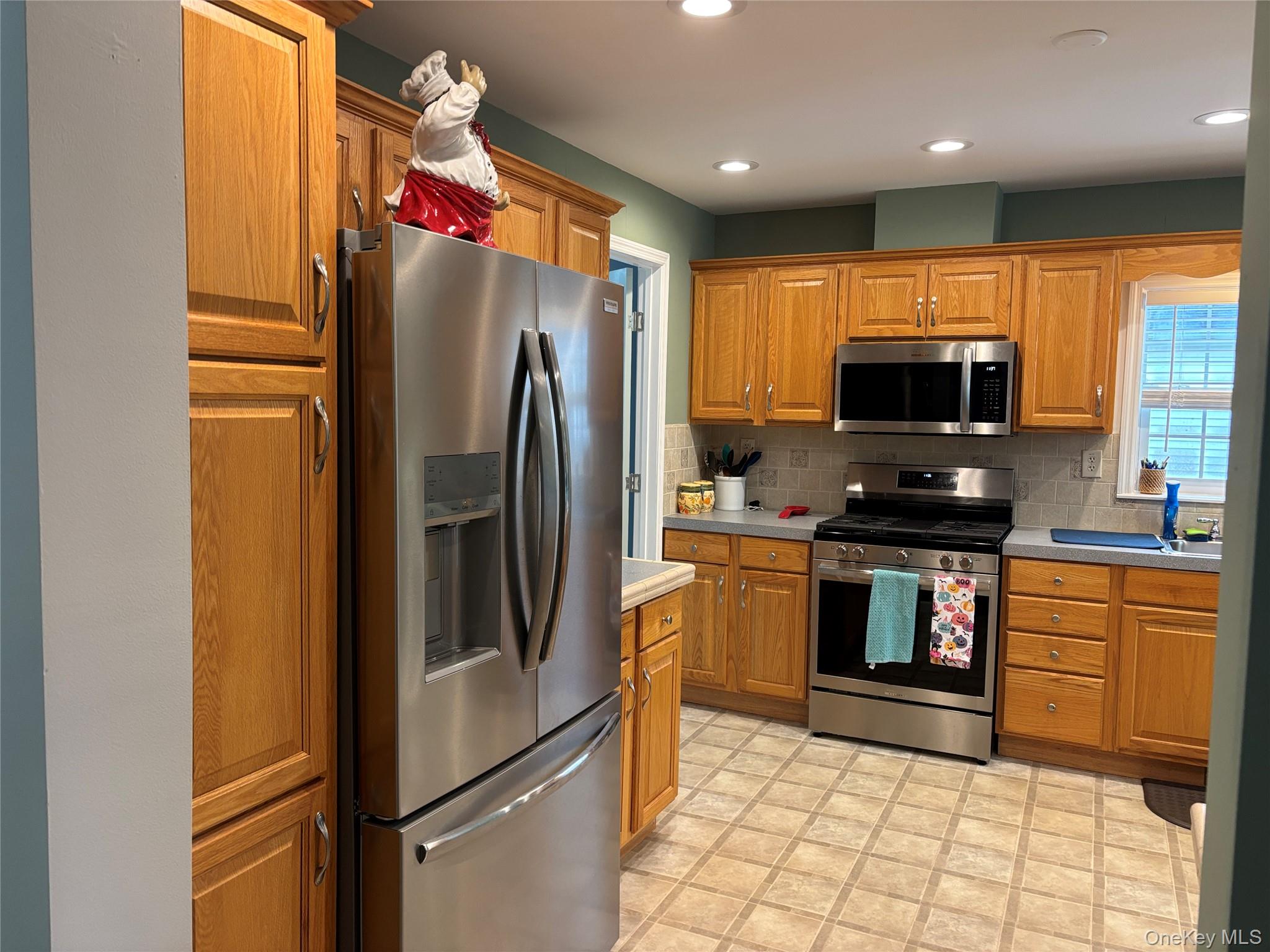 #17 photo, 1661 Old Country Road, サフォーク郡 Riverhead , NY 11901