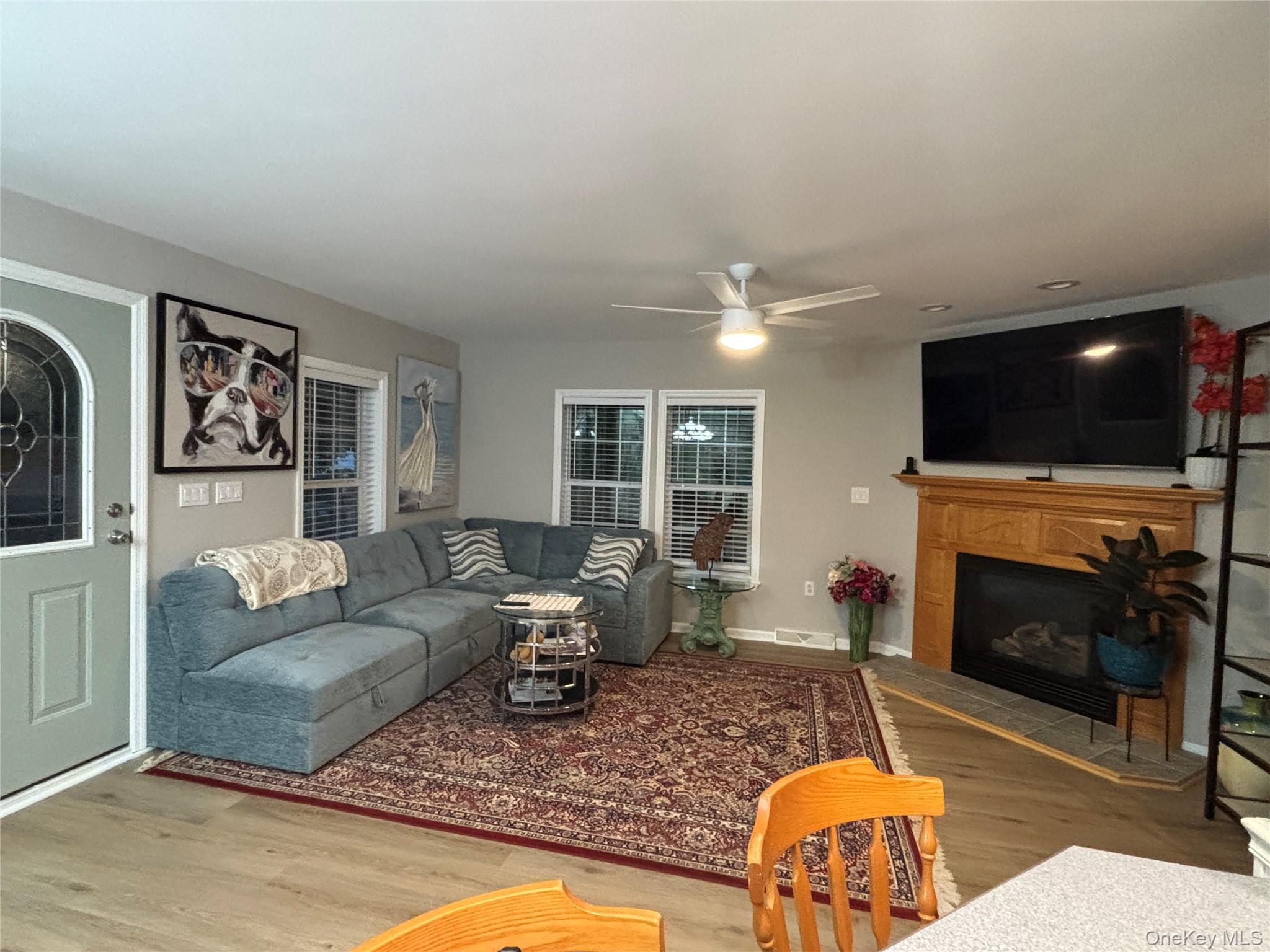 #8 photo, 1661 Old Country Road, サフォーク郡 Riverhead , NY 11901