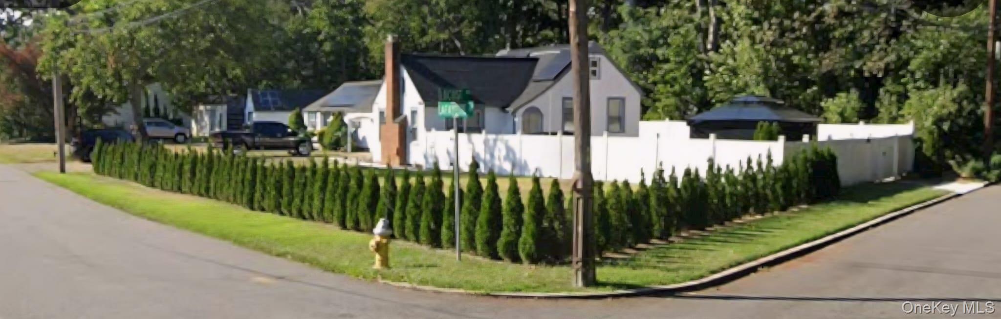 #3 photo, 21 Locust Avenue, Amityville , NY 11701