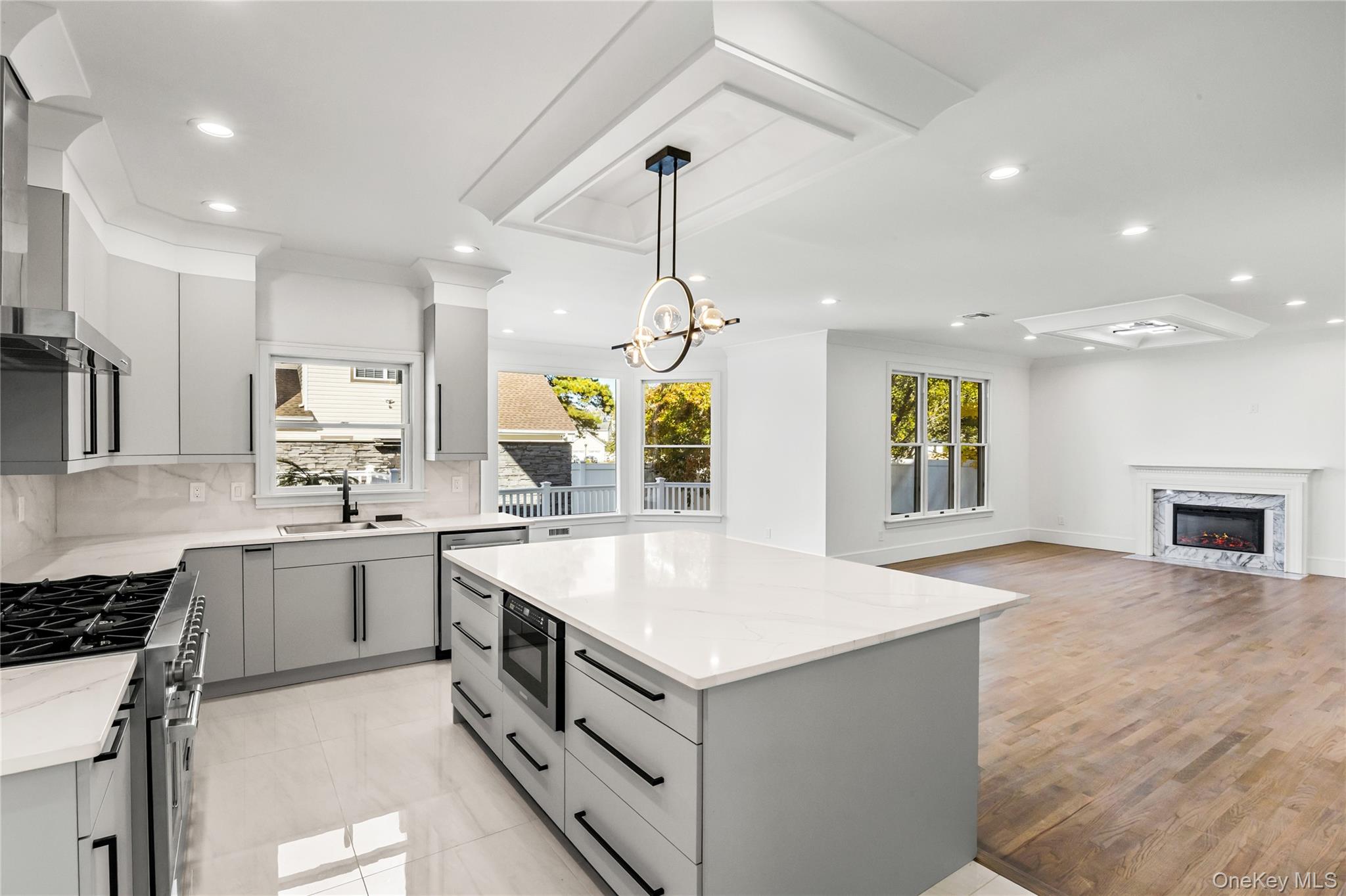 #9 photo, 21 Pine Edge Place, Dix Hills , NY 11746