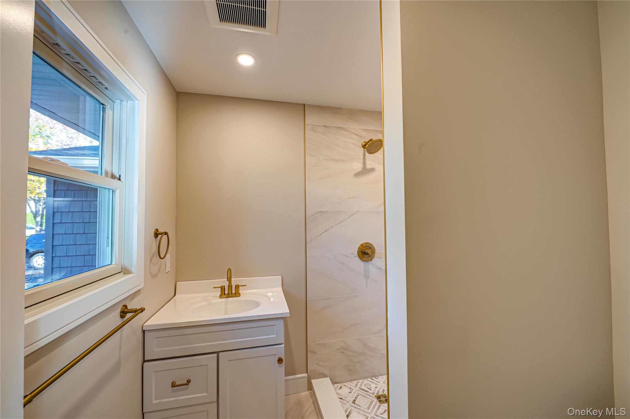 #17 photo, 225 Tyler Avenue, Miller Place , NY 11764