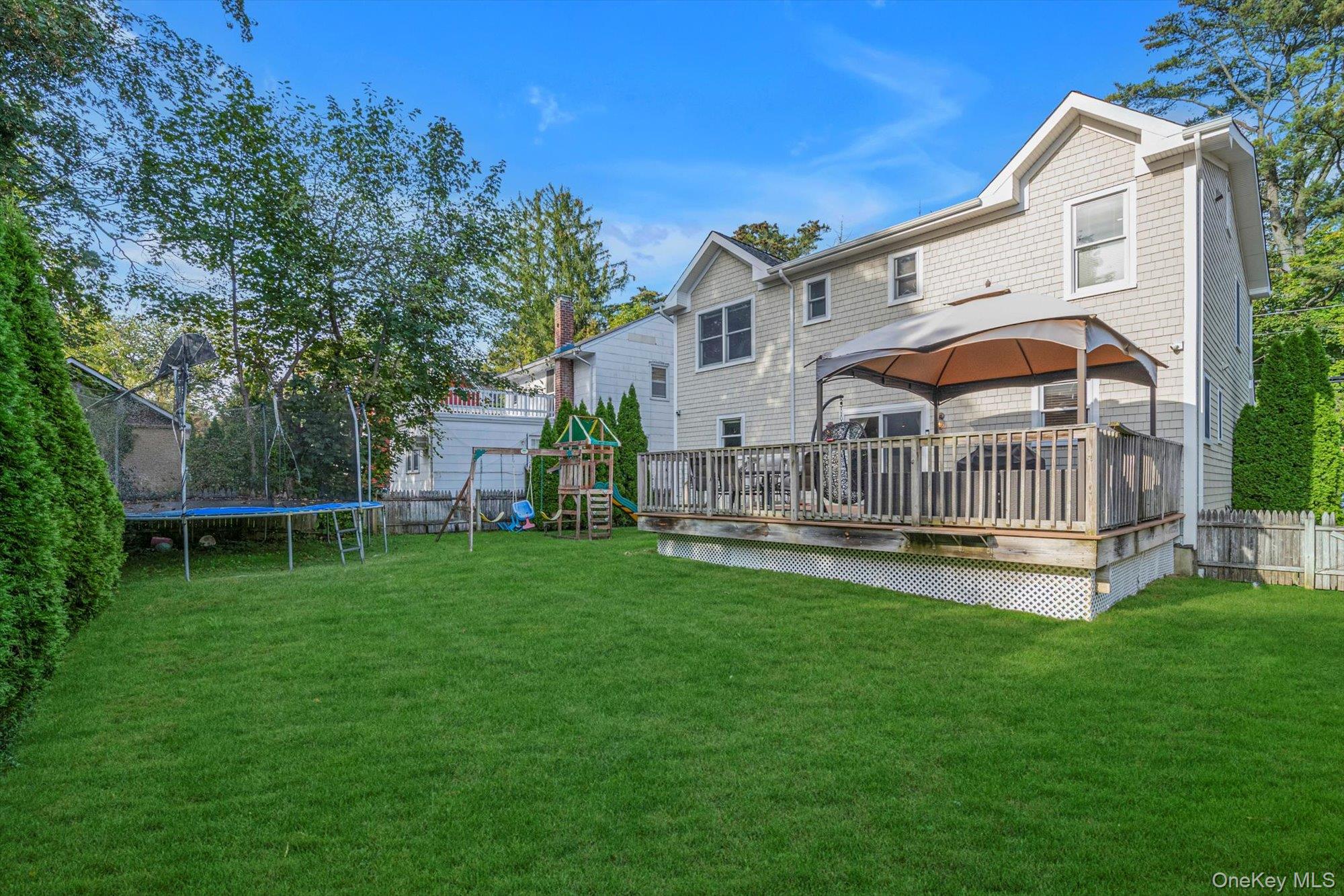 #19 photo, 57 Red Ground Road, ナッソー郡 East Hills , NY 11577