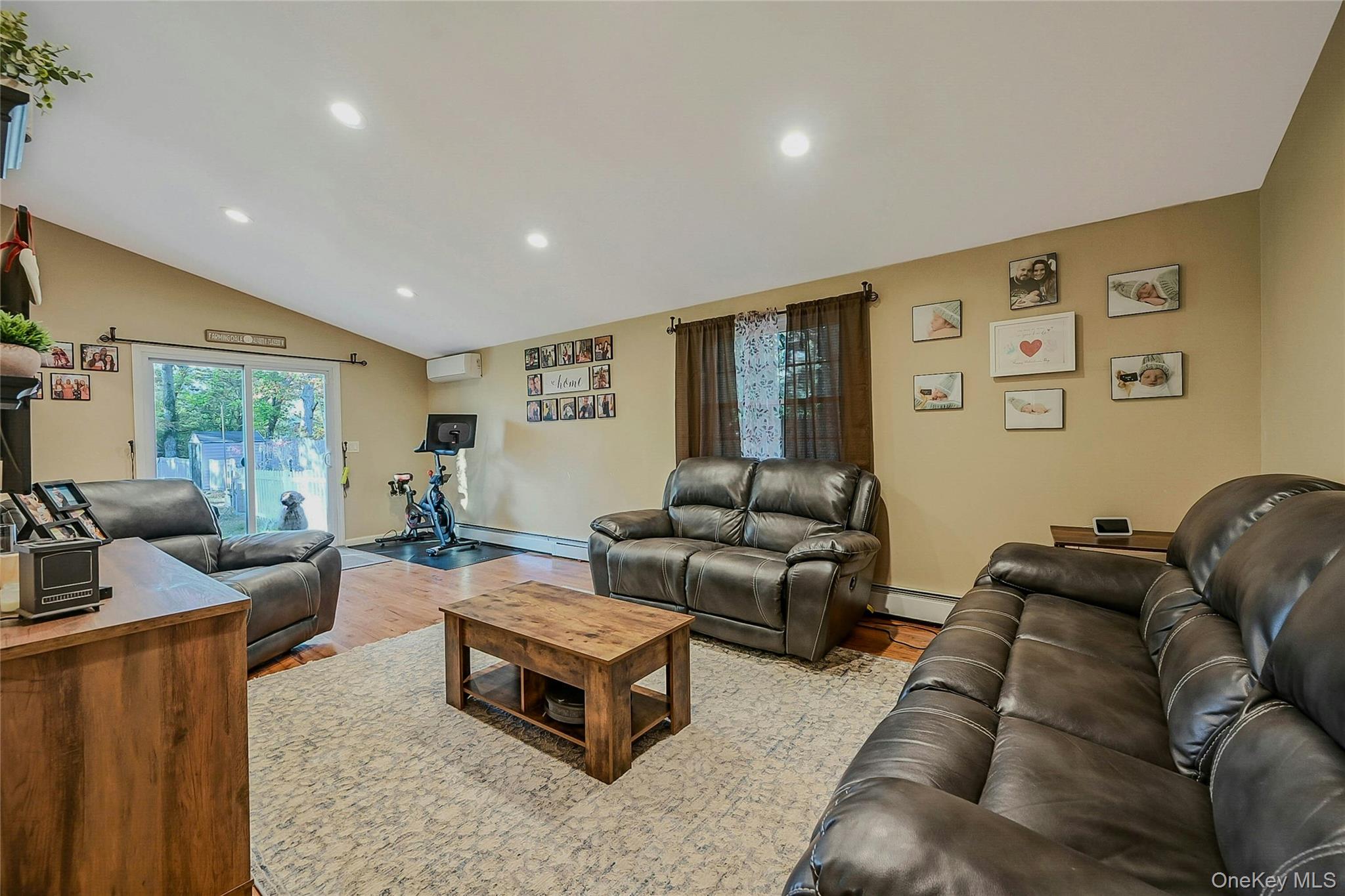 #8 photo, 196 Church Drive, サフォーク郡 Mastic Beach , NY 11951