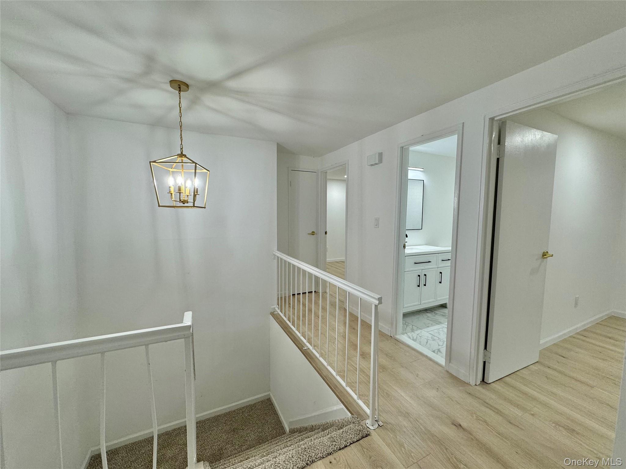 #18 photo, 6 Petersburg Court, Coram , NY 11727