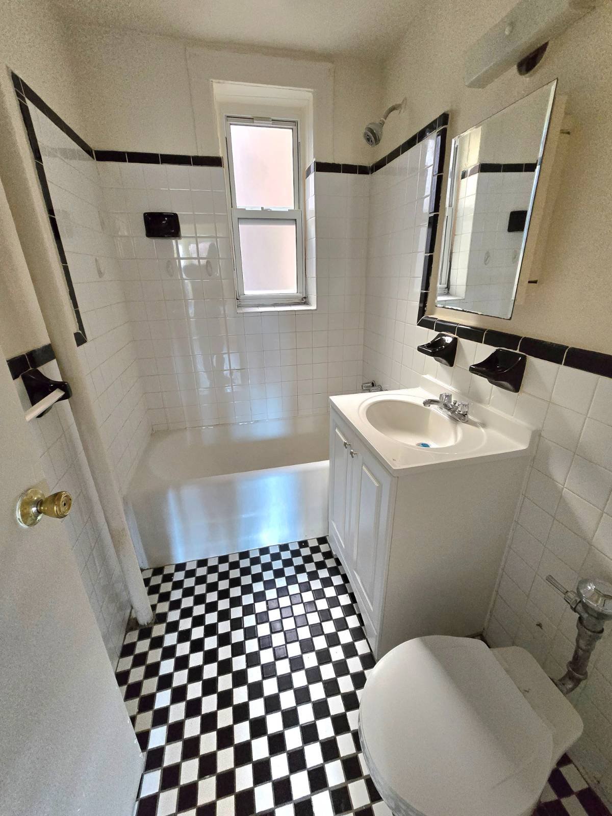 #10 photo, 40-21 67th st, クイーンズ区 Woodside , NY 11377