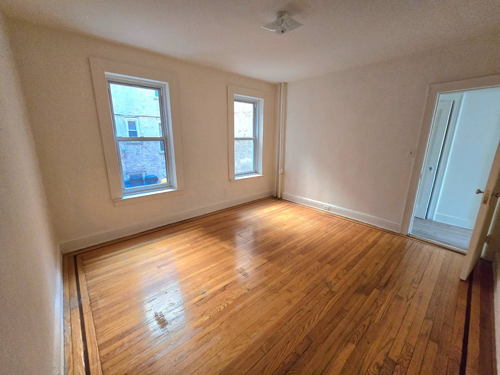 #8 photo, 40-21 67th st, クイーンズ区 Woodside , NY 11377