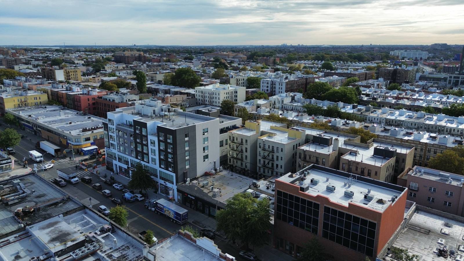 #3 photo, 34-31 Steinway S, クイーンズ区 Astoria , NY 11101