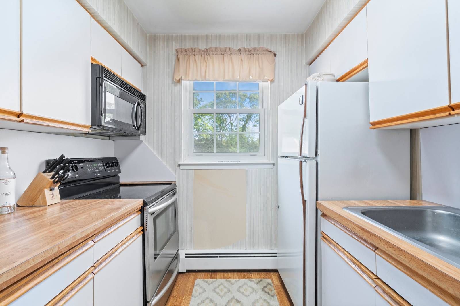 #15 photo, 459 Village Dr, サフォーク郡 Hauppauge , NY 11788