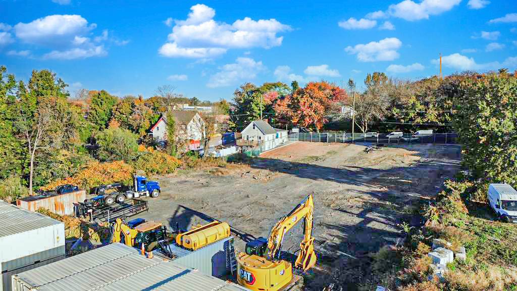 #2 photo, 62-72 Androvette St, スタテンアイランド Staten Island , NY 10309