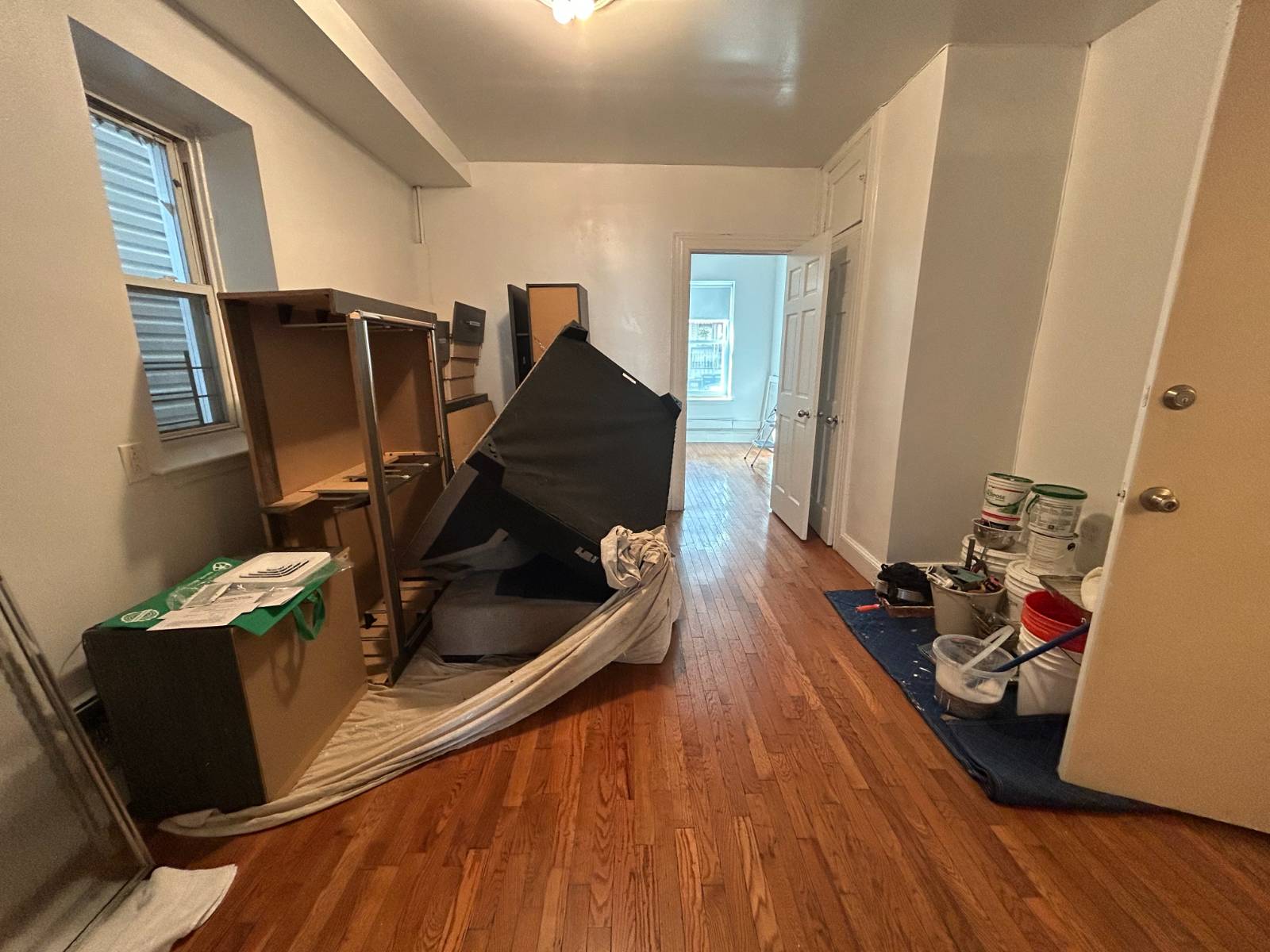 #7 photo, 1826 Unionport road, ブロンクス区 Van Nest , NY 10462