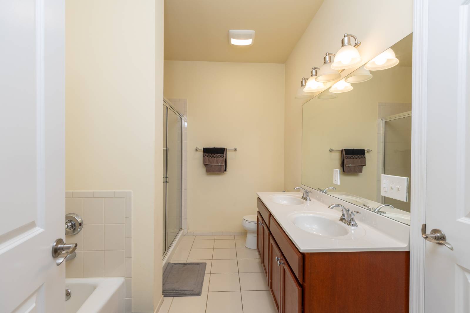 #15 photo, 31 BARLEY LN, サフォーク郡 Patchogue , NY 11772