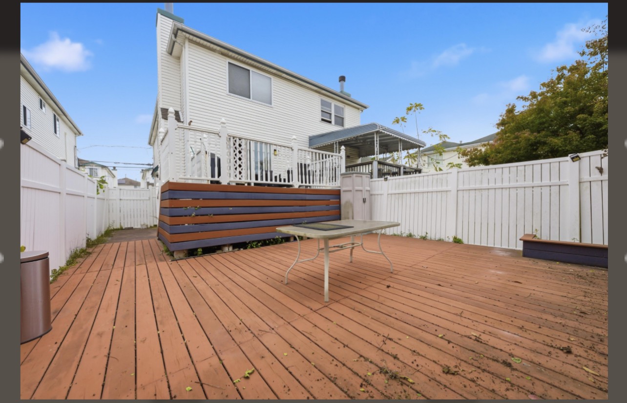 #4 photo, 50 Bergen Beach Pl, Bergen Beach , NY 11234