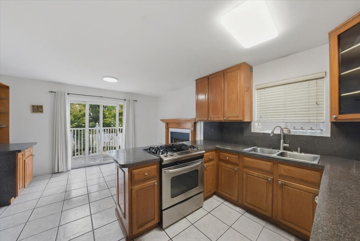 #45 photo, 50 Bergen Beach Pl, Bergen Beach , NY 11234