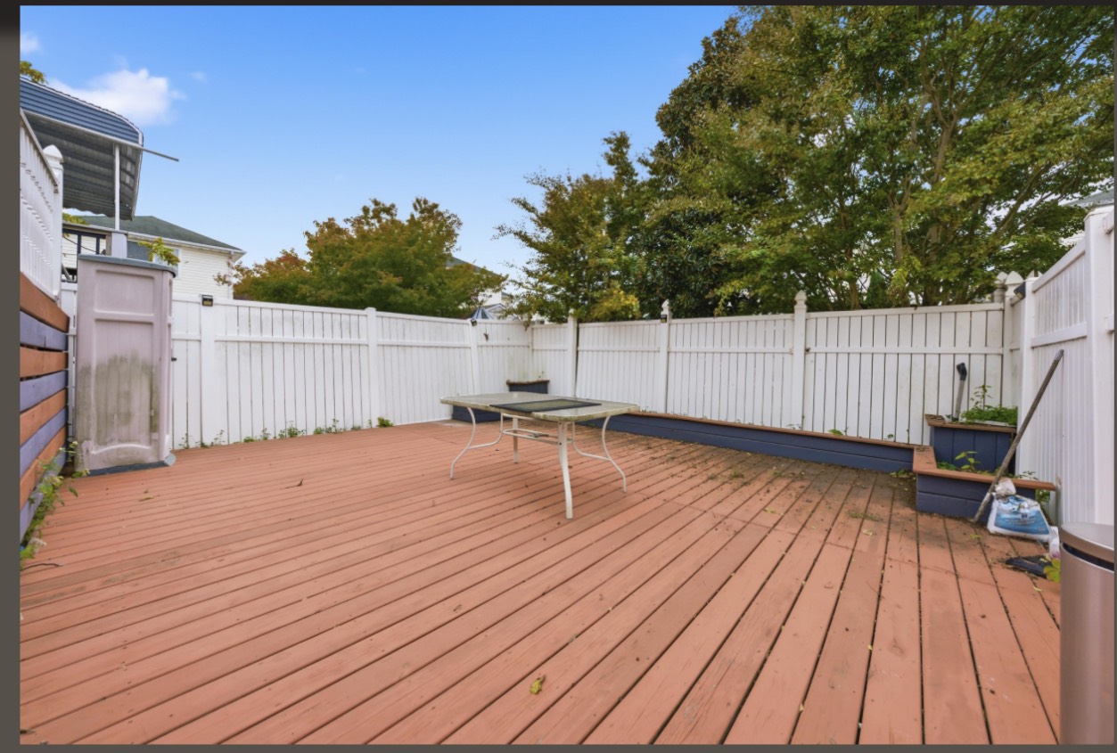 #5 photo, 50 Bergen Beach Pl, Bergen Beach , NY 11234