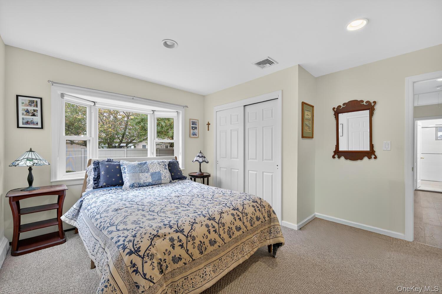 #19 photo, 13 Pocahontas Street, Massapequa , NY 11758