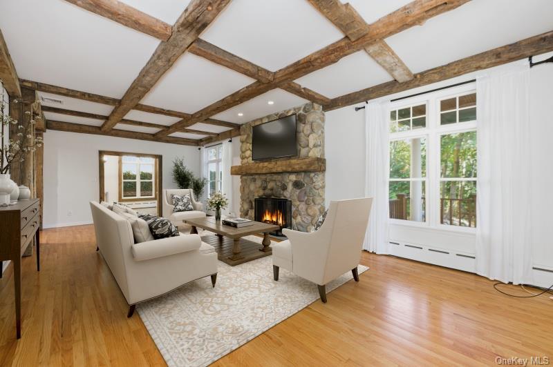 #8 photo, 17 Terrace Drive, East Northport , NY 11731