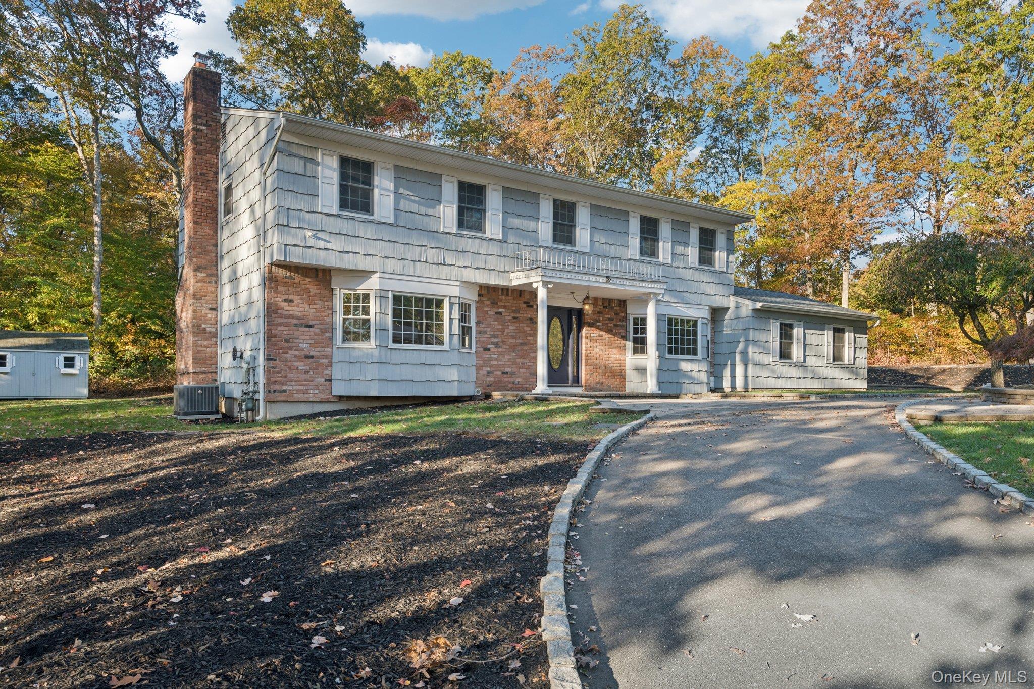 #2 photo, 1 Rodsfield Court, Huntington , NY 11743