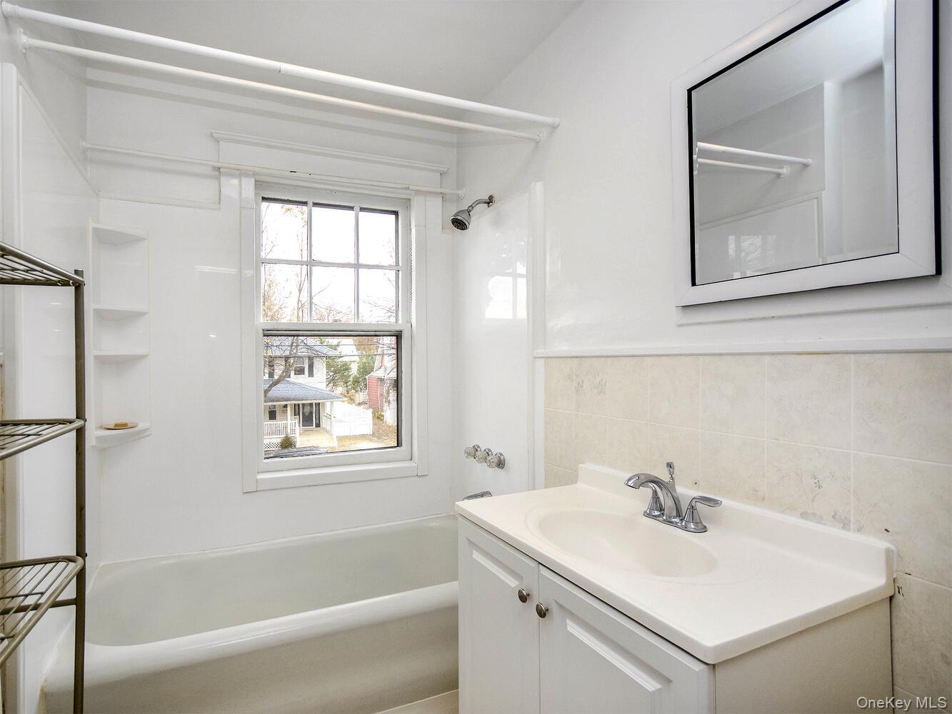 #9 photo, 60 Park Avenue, ナッソー郡 Port Washington , NY 11050