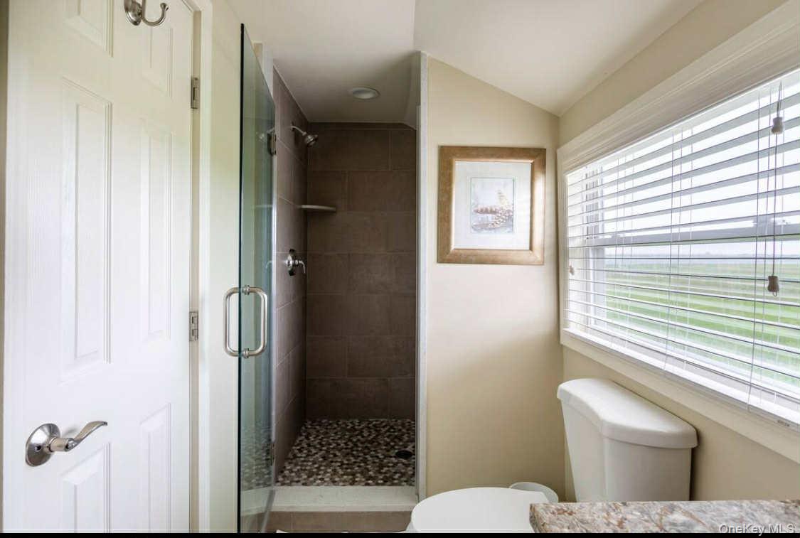 #13 photo, 14 Huntington Drive, サフォーク郡 Mastic Beach , NY 11951