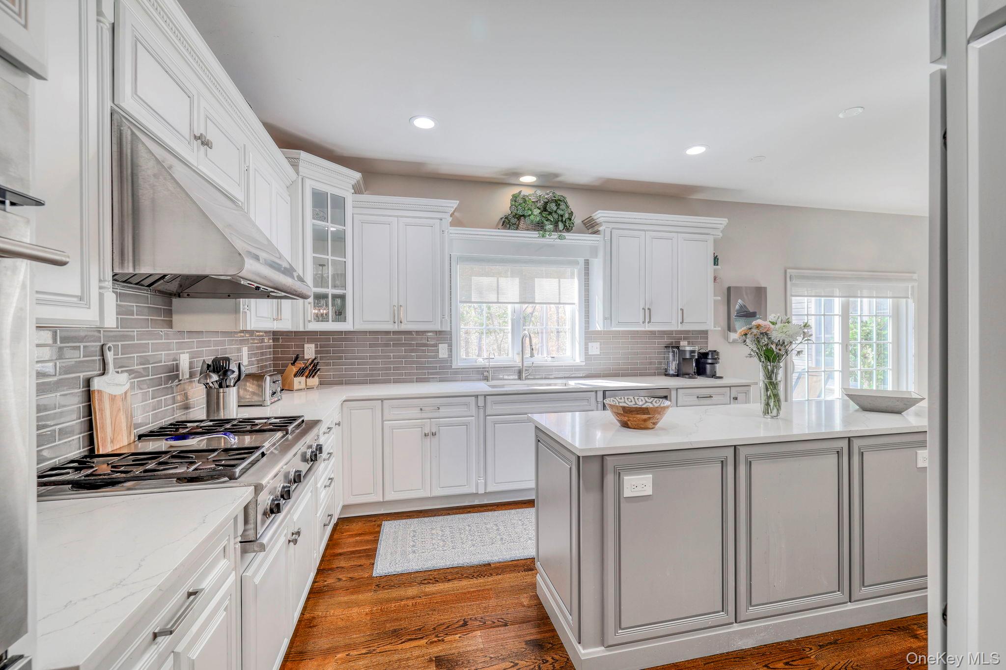 #12 photo, 17 Cedar Drive, Tuxedo Park , NY 10987