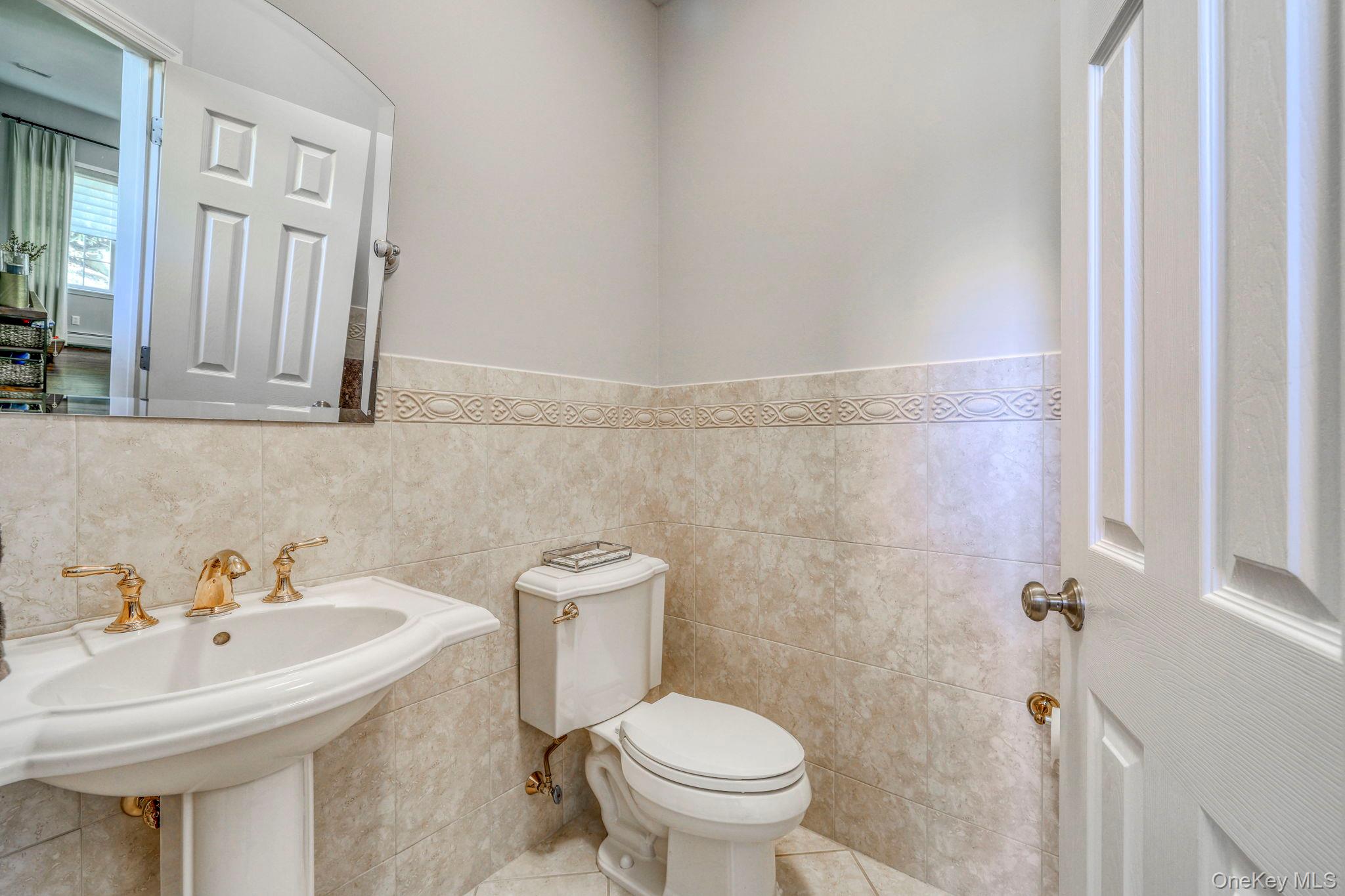 #18 photo, 17 Cedar Drive, Tuxedo Park , NY 10987