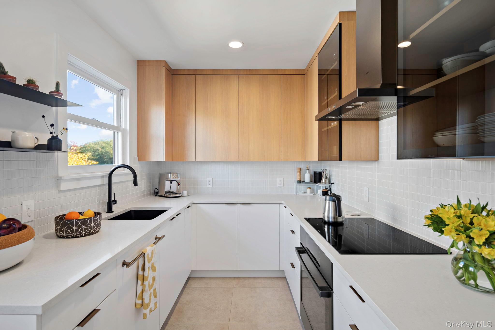 #13 photo, 11 Sutton Place, Ossining , NY 10562