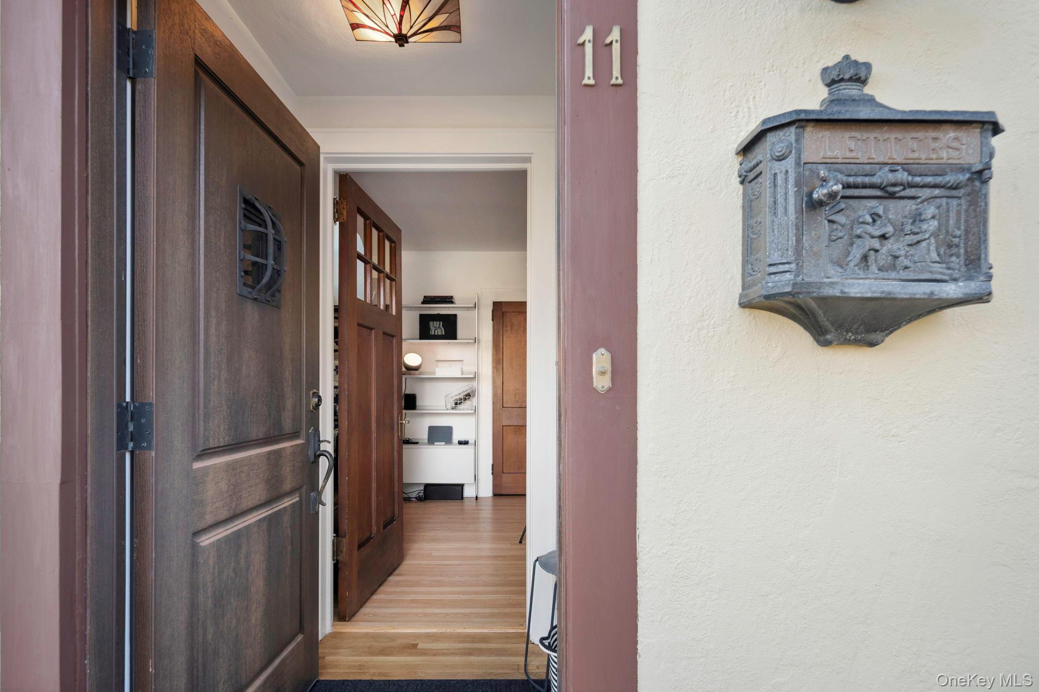 #2 photo, 11 Sutton Place, Ossining , NY 10562