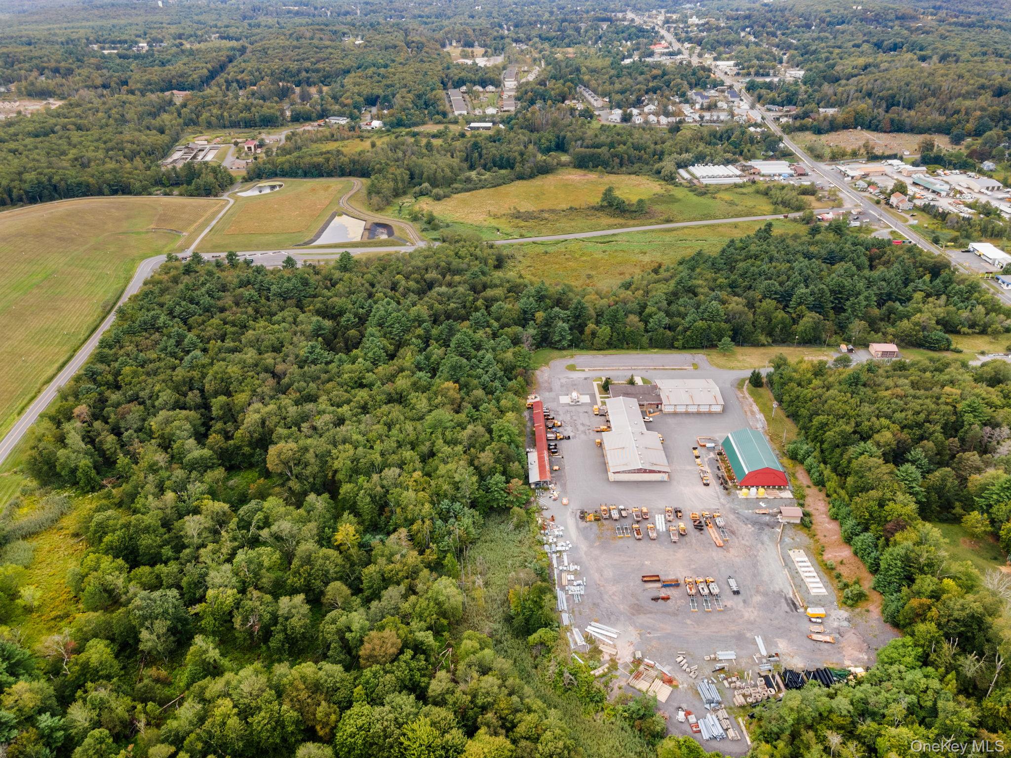 #19 photo, E Broadway, Monticello , NY 12701