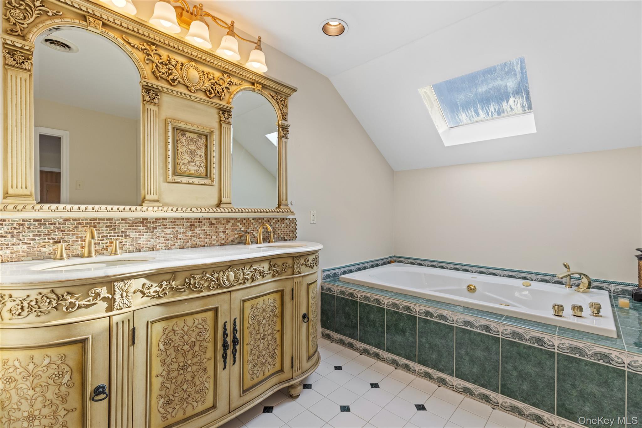 #15 photo, 13 Mesa Place, Nanuet , NY 10954