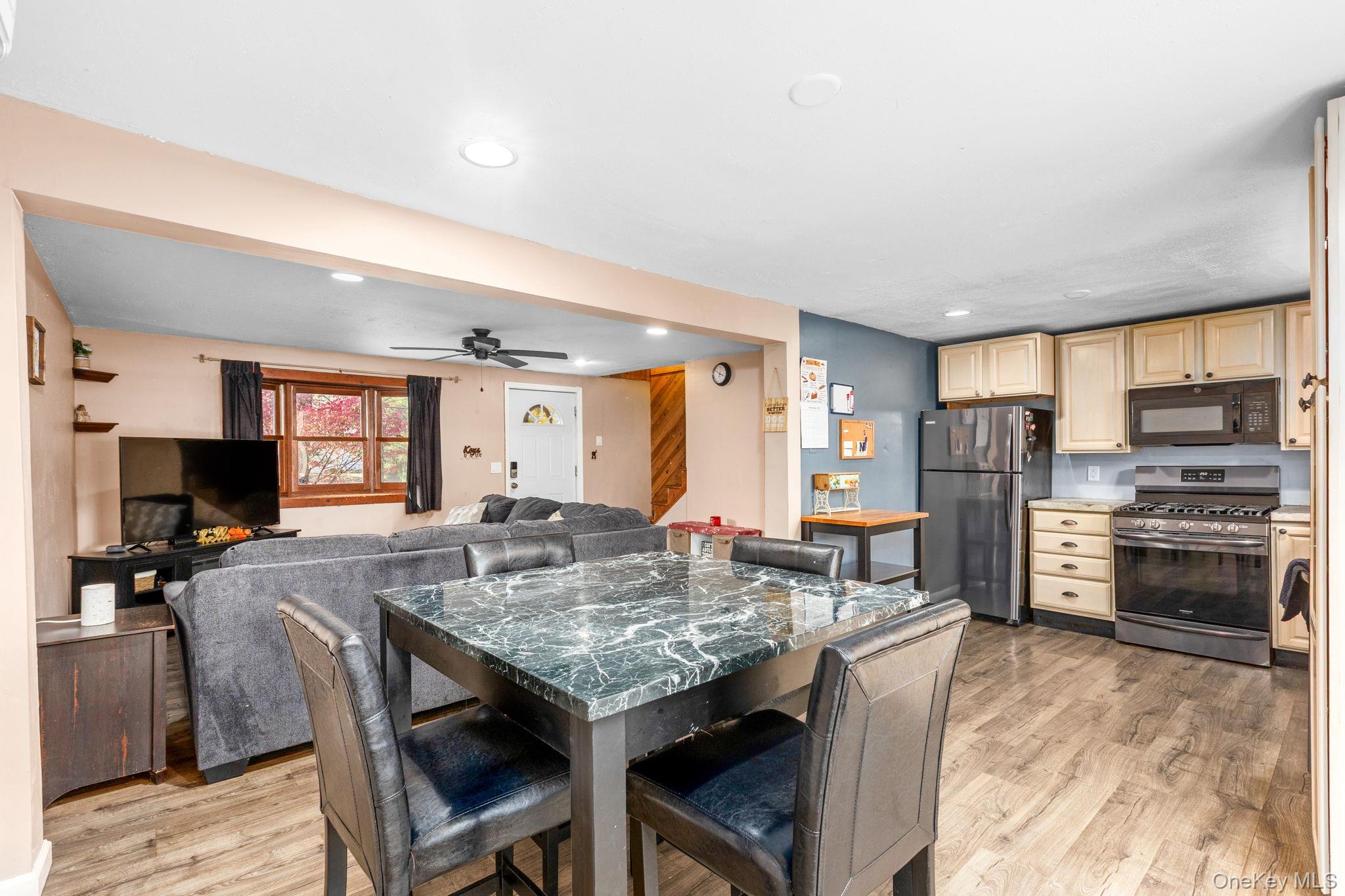 #12 photo, 104 Riley Road, New Windsor , NY 12553