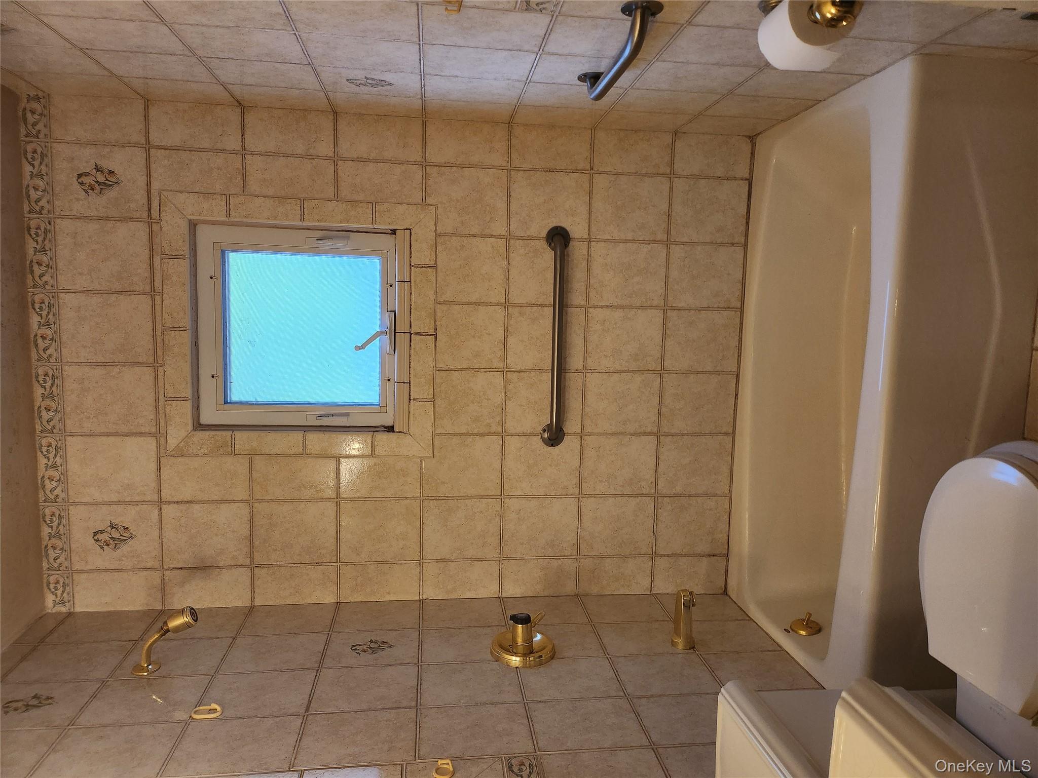 #15 photo, 29 Red Barn Road, Hyde Park , NY 12538